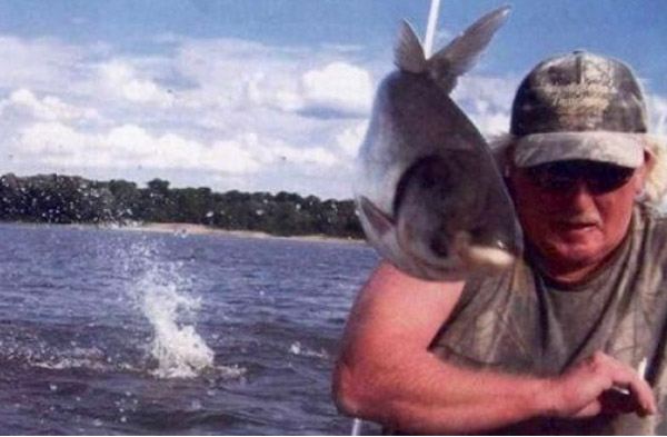 10-unlucky-people-who-tried-to-bond-with-grumpy-animals