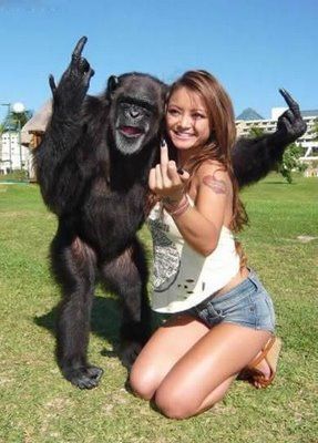 12-hilarious-moments-between-girls-and-animals